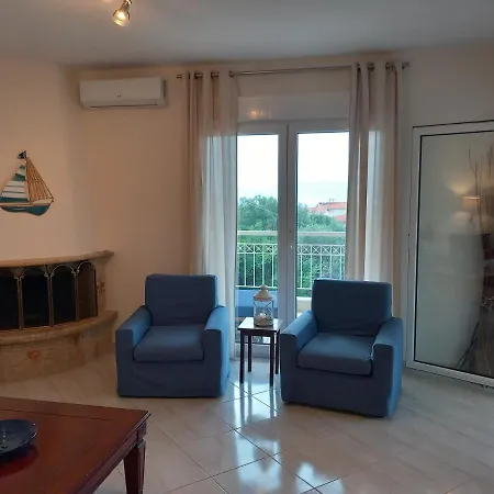 아파트 χαλκιδική