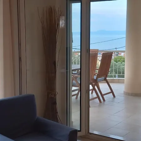 χαλκιδική شقة كريوبيجي