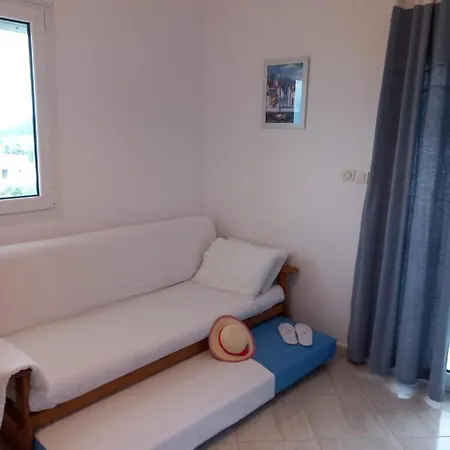 χαλκιδική شقة