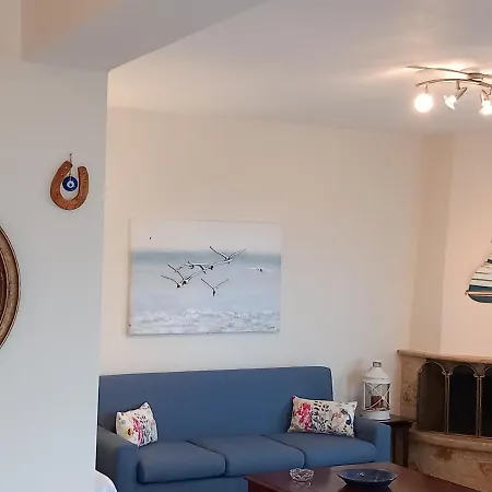 شقة χαλκιδική